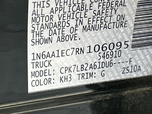 Used 2024 Nissan Titan SV w/ Accessory Utility Package AWD/4WD image 30