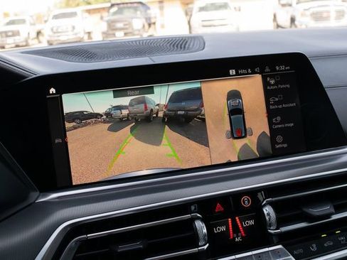 Used 2019 BMW X5 xDrive50i w/ M Sport Package image 37