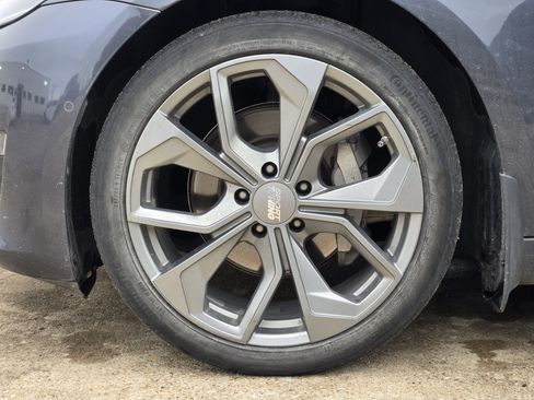 Used 2020 Tesla Model 3 RWD image 9