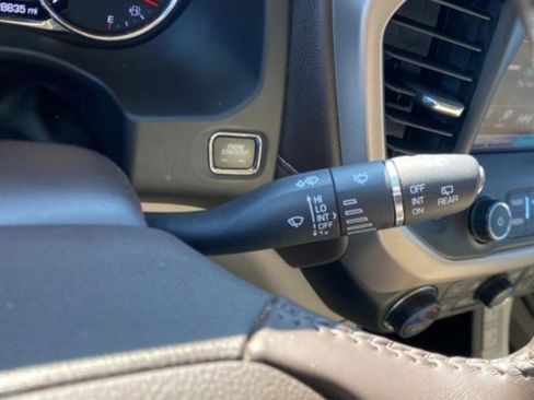 Used 2019 GMC Acadia Denali w/ Technology Package image 22