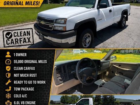 Used 2005 Chevrolet Silverado 2500 W/T RWD image 2