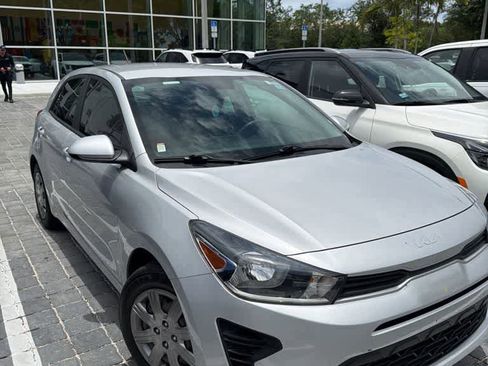 Used 2023 Kia Rio S FWD image 4