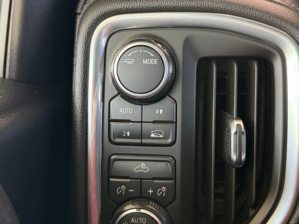 Used 2020 Chevrolet Silverado 1500 LT w/ Fleet Comfort Package AWD/4WD image 20