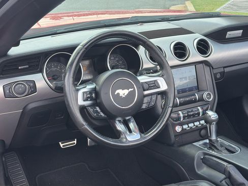 Used 2019 Ford Mustang Premium RWD image 20