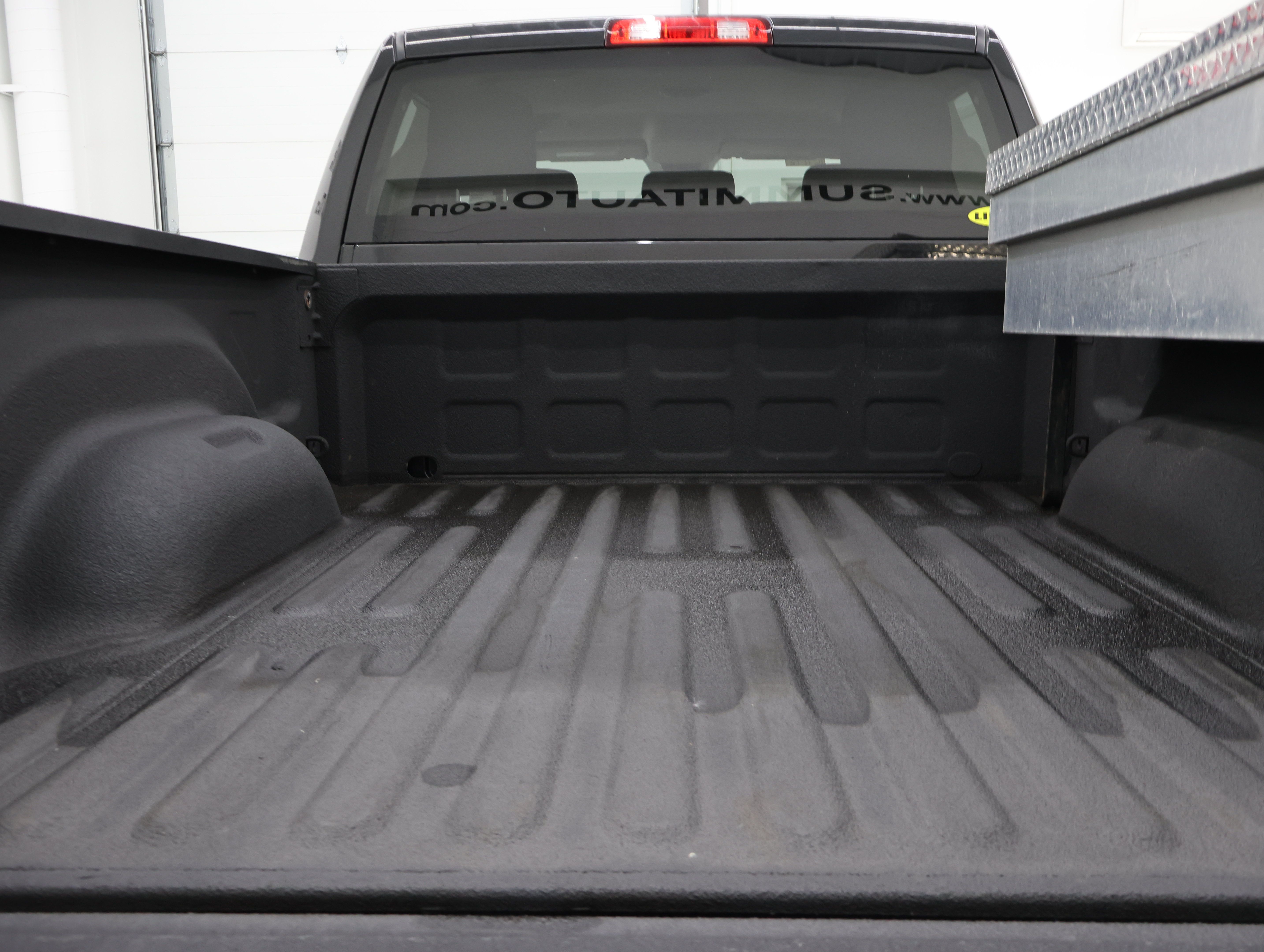 Used 2018 RAM 2500 Tradesman w/ Chrome Appearance Group AWD/4WD image 28