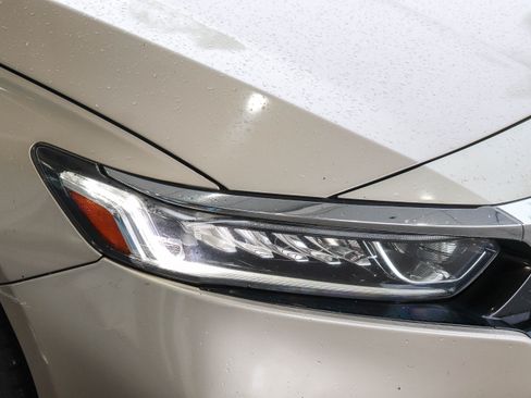 Used 2019 Honda Accord LX image 21