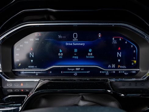 Used 2024 Chevrolet Silverado 2500 High Country w/ Technology Package image 20