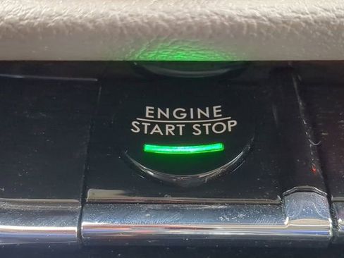 Used 2023 Lincoln Corsair FWD image 36