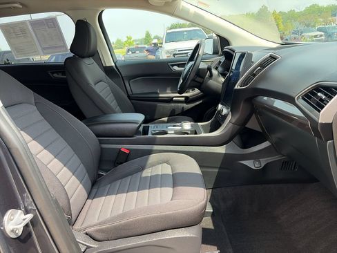 Used 2024 Ford Edge SE AWD/4WD image 11