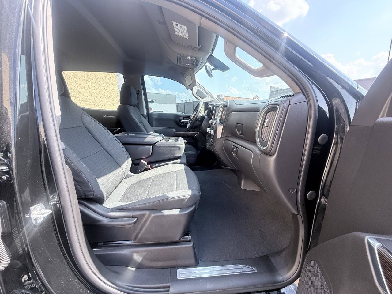 Used 2020 GMC Sierra 1500 Elevation w/ Elevation Convenience Package RWD image 11