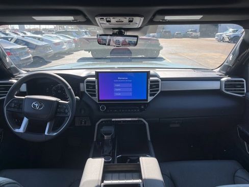 Used 2025 Toyota Tundra Limited image 8