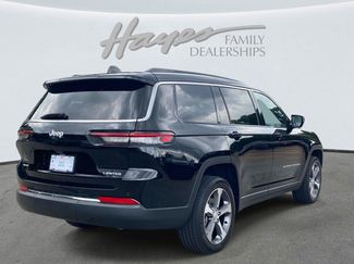 Used 2024 Jeep Grand Cherokee L Limited w/ Trailer Tow Package AWD/4WD video 3