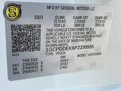 Used 2023 Chevrolet Silverado 1500 LT AWD/4WD image 28
