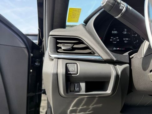 Certified 2023 Cadillac CT4 V Blackwing w/ LPO, Bronce Accent Package image 21