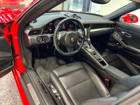 Used 2013 Porsche 911 Carrera S image 18
