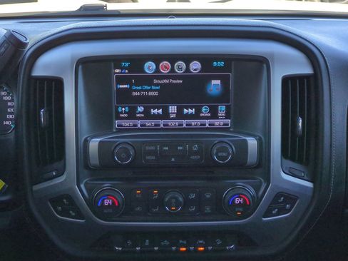 Used 2018 GMC Sierra 1500 SLT AWD/4WD image 18