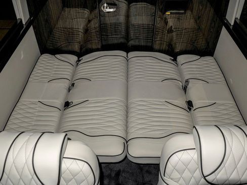 New 2024 Mercedes-Benz Sprinter 3500 image 31