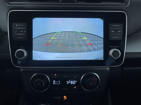 Certified 2025 Nissan Leaf S FWD image 19