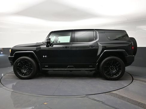 Used 2025 GMC Hummer EV 2X AWD/4WD image 2