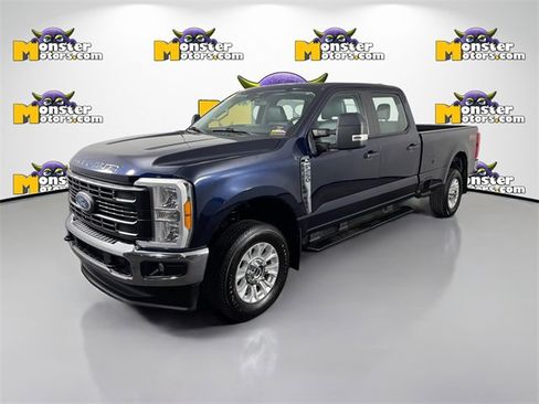 Used 2023 Ford F250 XL w/ XL Chrome Package image 1