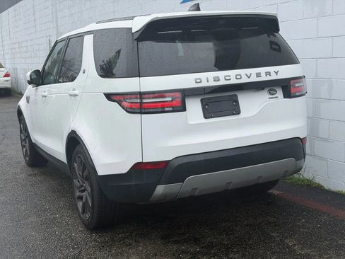 Used 2018 Land Rover Discovery HSE AWD/4WD image 4
