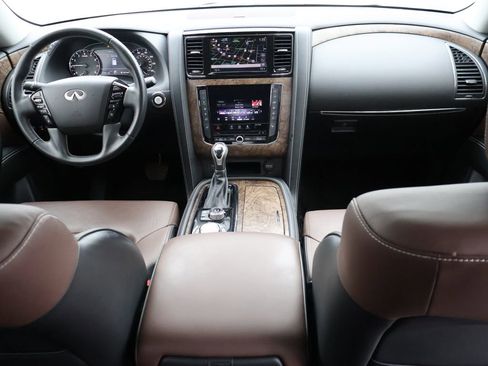 Used 2021 INFINITI QX80 Premium Select w/ All-Season Package image 16