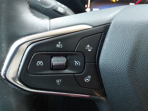 Used 2025 Chevrolet TrailBlazer LT w/ Convenience Package AWD/4WD image 19