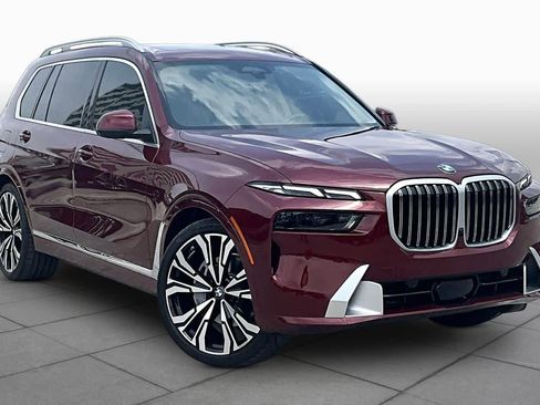 Used 2026 BMW X7 xDrive40i AWD/4WD image 2