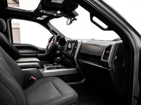 Used 2019 Ford F150 XLT w/ Equipment Group 302A Luxury image 19