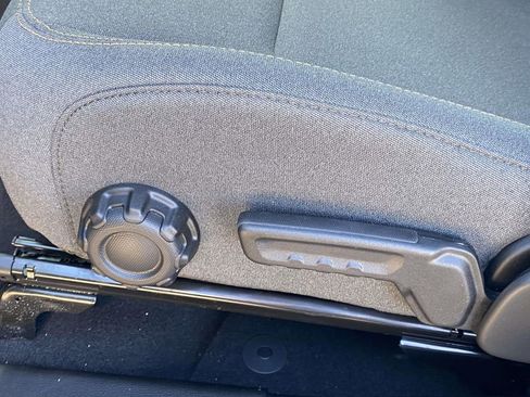 New 2026 Jeep Gladiator Sport image 15