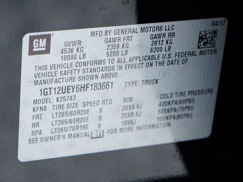 Used 2017 GMC Sierra 2500 Denali w/ Duramax Plus Package AWD/4WD image 55