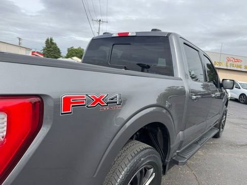 Used 2021 Ford F150 Lariat w/ Equipment Group 502A High AWD/4WD image 11