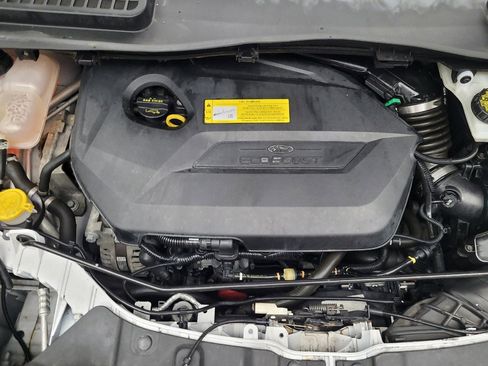 Used 2016 Ford Escape SE FWD image 30