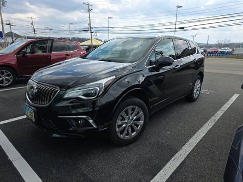 Used 2017 Buick Envision Essence image 2