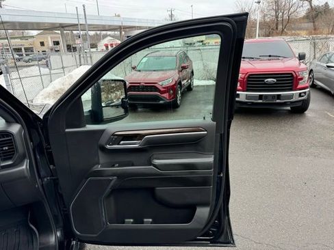 Used 2024 GMC Sierra 1500 Elevation w/ Max Trailering Package image 12