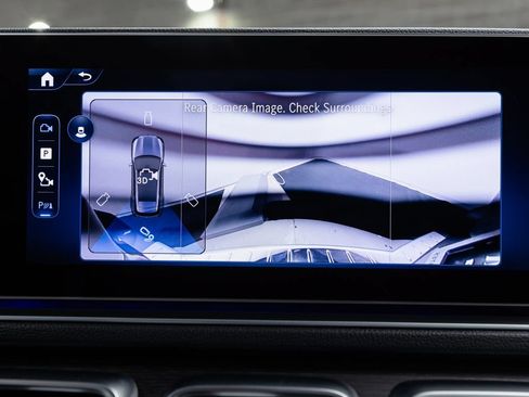 Used 2025 Mercedes-Benz GLE 450e 4MATIC w/ AMG Line Exterior image 20