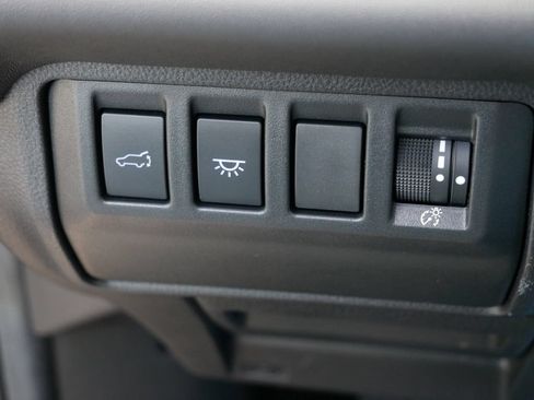 Used 2023 Subaru Ascent Touring AWD/4WD image 27