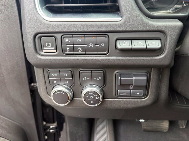 Used 2021 GMC Yukon AT4 w/ Rear Media and Nav Package AWD/4WD image 36