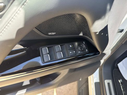 New 2026 Lexus LX 700h Luxury image 19