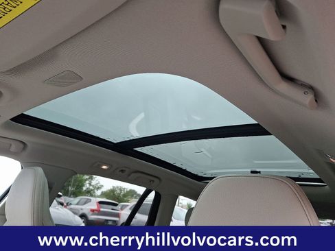 New 2026 Volvo V60 B5 Cross Country Plus w/ Protection Package Premier image 15