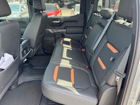 Used 2021 GMC Sierra 1500 AT4 w/ AT4 Premium Package AWD/4WD image 14