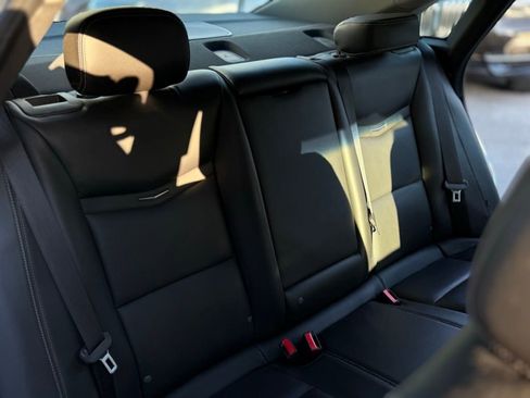 Used 2018 Cadillac XTS Luxury image 33