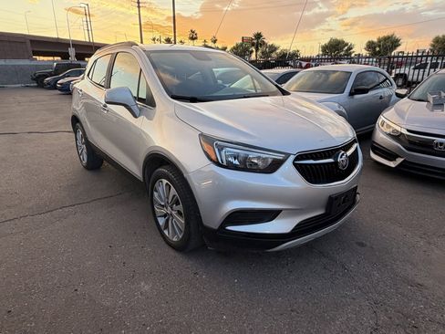 Used 2020 Buick Encore Preferred FWD image 3