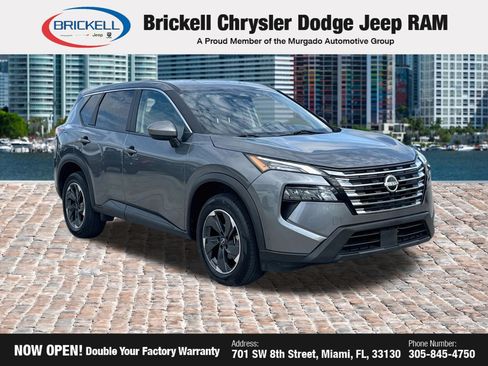 Used 2024 Nissan Rogue SV FWD image 7