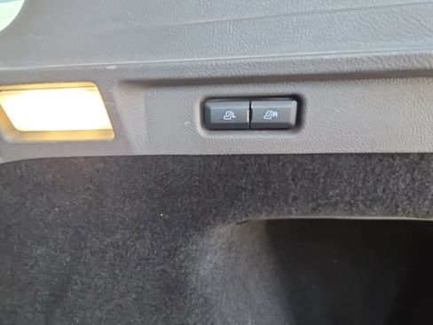 Used 2020 Lincoln Corsair AWD w/ Equipment Group 101A image 11
