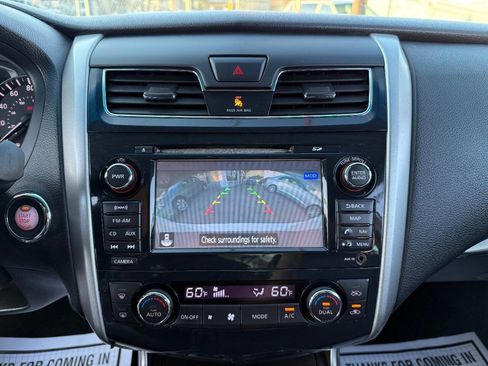 Used 2013 Nissan Altima 2.5 SL w/ Technology Pkg image 21