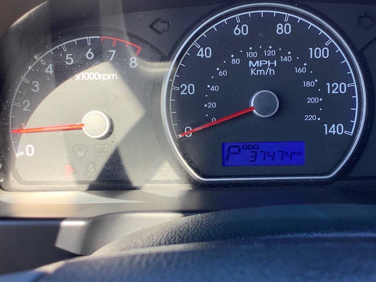 Used 2010 Hyundai Elantra GLS FWD image 37