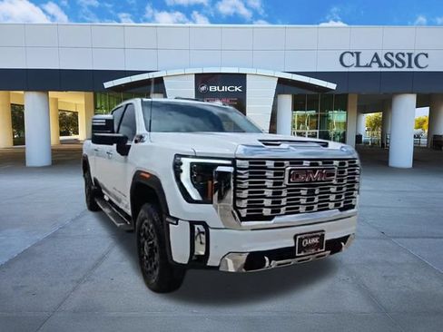 Used 2025 GMC Sierra 2500 Denali w/ Denali Reserve Package AWD/4WD image 2