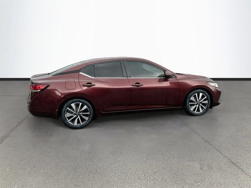 Used 2021 Nissan Sentra SV w/ SV Premium Package FWD image 8