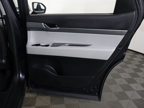 Used 2023 Hyundai Palisade SE w/ Cargo Package AWD/4WD image 25